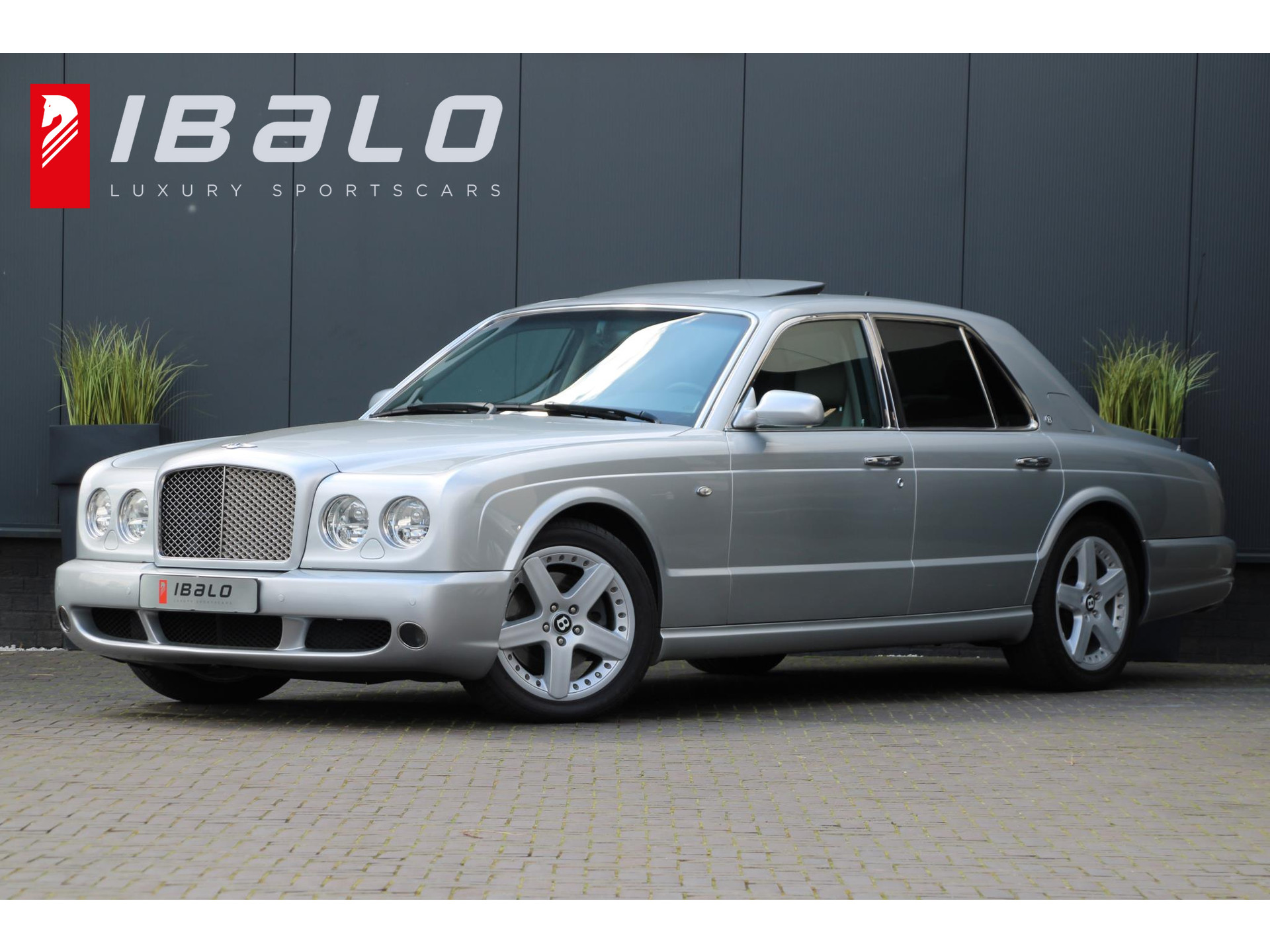 Bentley Arnage T | 456pk | 825Nm | Facelift | Youngtimer | BTW auto |