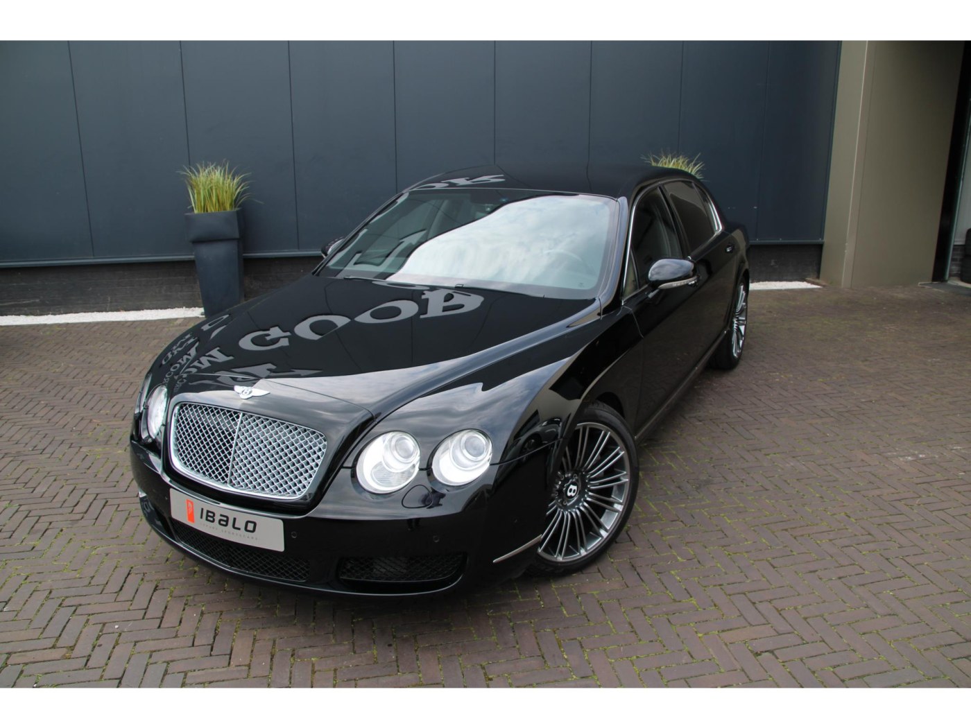 Bentley Continental Flying Spur W12 560pk | Youngtimer | BTW auto | Nieuwstaat | — foto 23 van 44