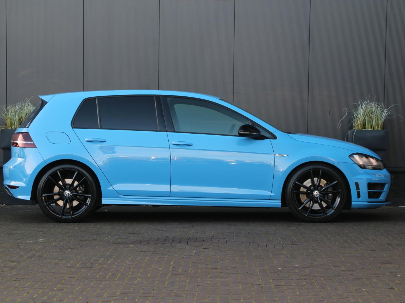 Volkswagen Golf 2.0 TSI R 4Motion | R512 Licht Blau | Dynaudio | — foto 11 van 35