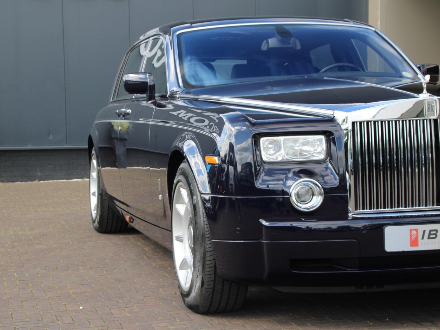 Rolls-Royce Phantom VII 6.75 EWB | Power Close Doors | — foto 53 van 102