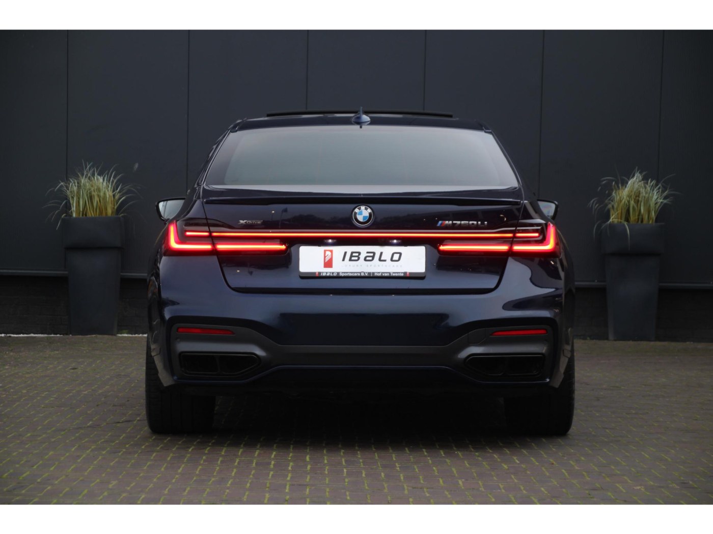 BMW 7-serie M760Li xDrive | NP € 289.972,-  | M Drivers Package | Dealer auto | — foto 2 van 48