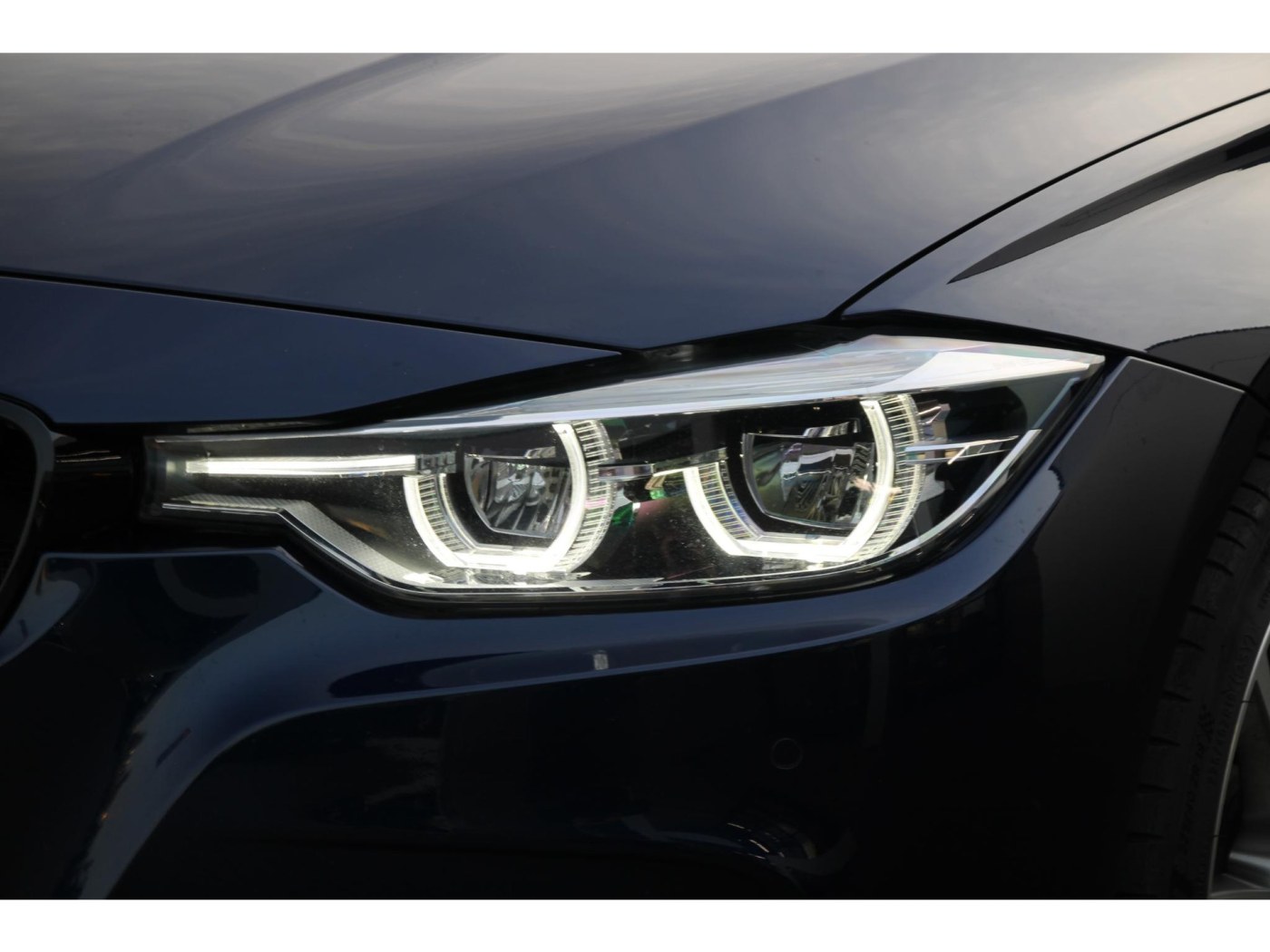 BMW 3-serie Touring 340i xDrive M-Sport | Trekhaak | El. stoelen | — foto 3 van 35