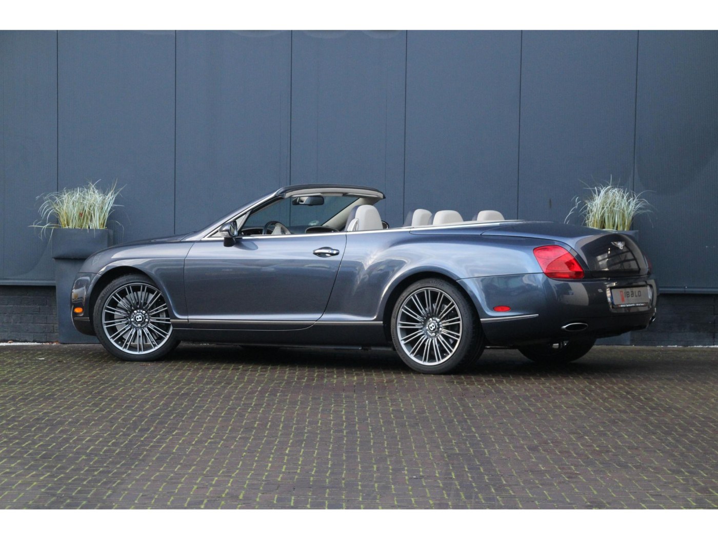 Bentley Continental GTC 6.0 W12 — foto 35 van 43