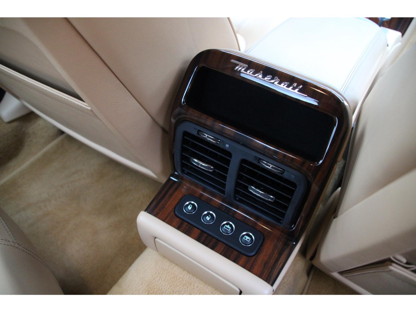 Maserati Quattroporte 4.2 Duo Select | Nieuwstaat | Historie | 400pk V8 | — foto 32 van 41