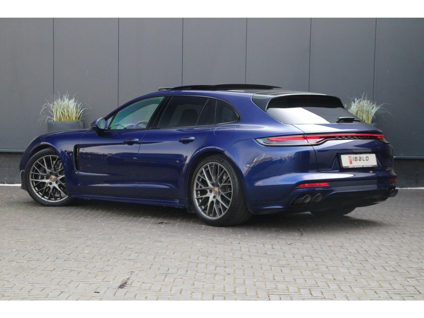 Porsche Panamera ST 4S E-Hybrid | PDCC | Achteras sturing | 560pk | — foto 29 van 59