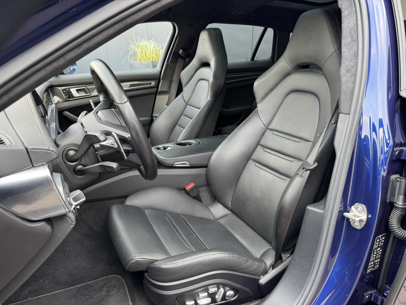 Porsche Panamera ST 4S E-Hybrid | PDCC | Achteras sturing | 560pk | — foto 3 van 59
