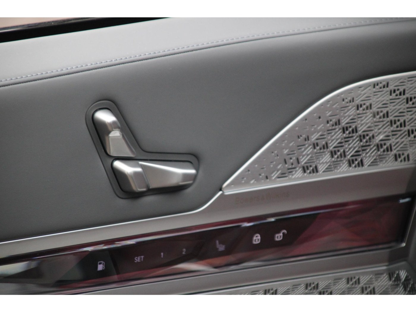 BMW 7-serie M760e xDrive | M-Sport Pro | Executive Lounge | — foto 12 van 43