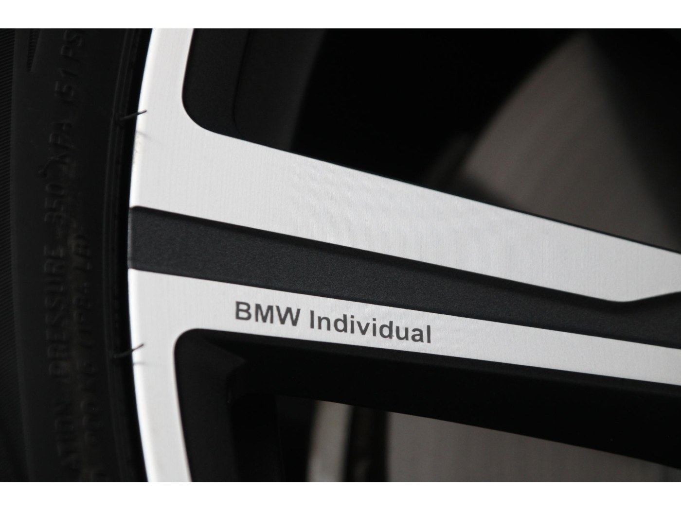 BMW X5 xDrive45e M-Sport | 395pk Hybride | INDIVIDUAL | BTW-auto | — foto 13 van 45