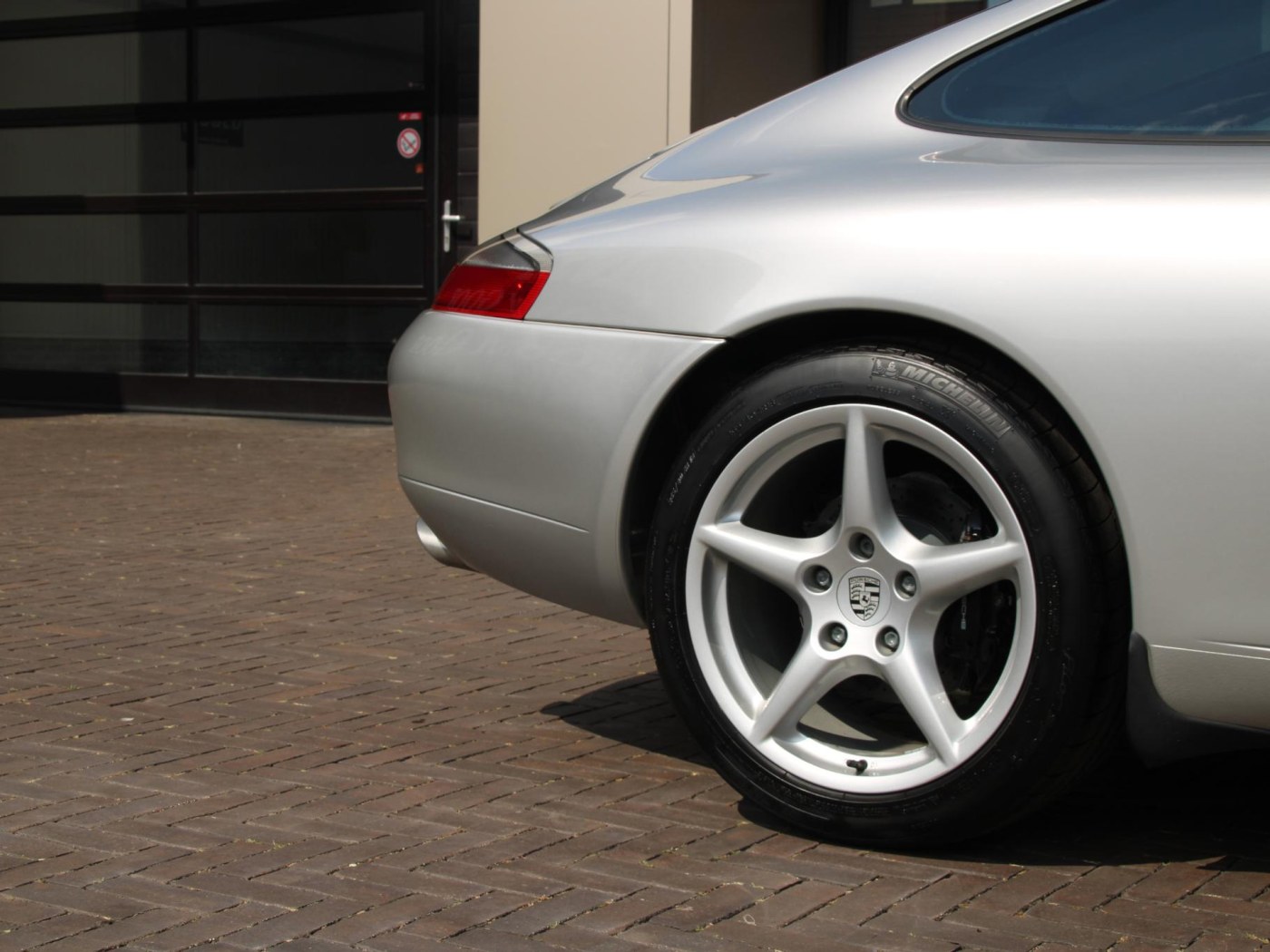 Porsche 911 3.4 Coupé Carrera — foto 18 van 42