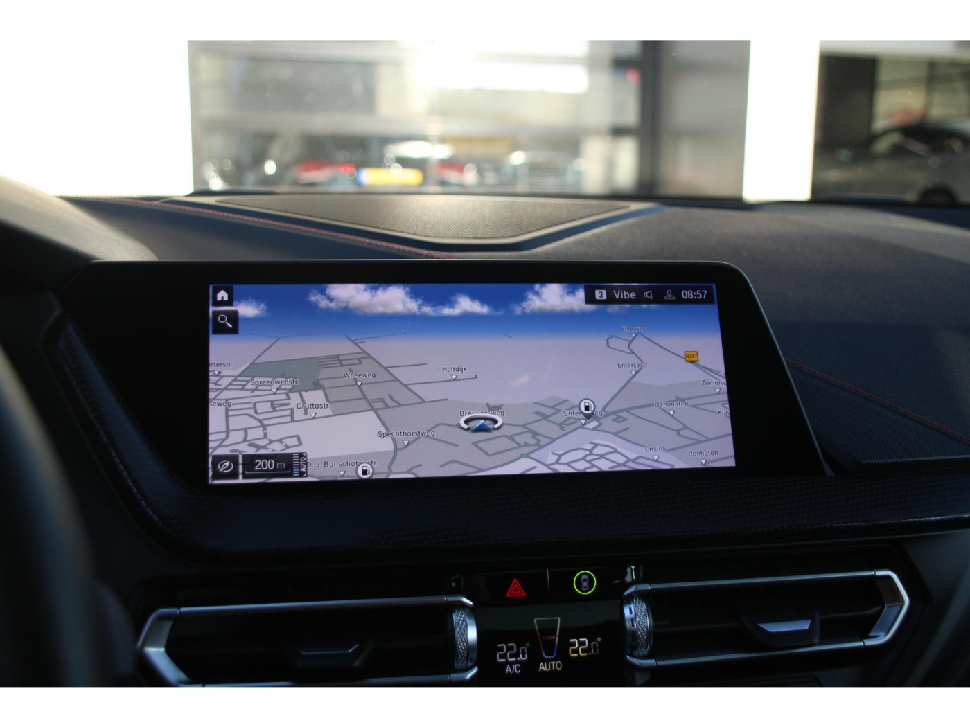 BMW 1-serie 128ti Executive Edition — foto 27 van 39