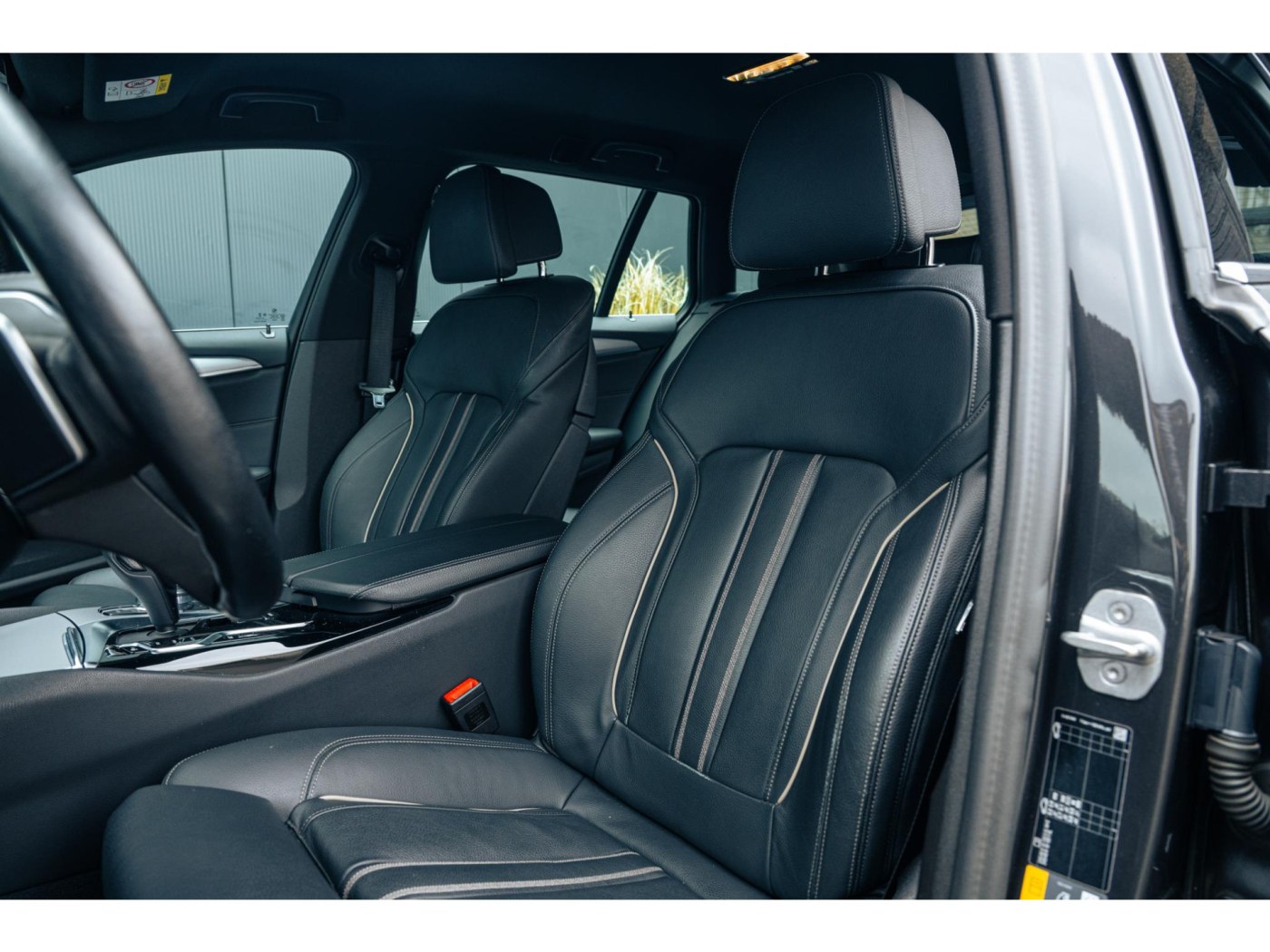 BMW 5-serie Touring 530e High Executive — foto 4 van 54