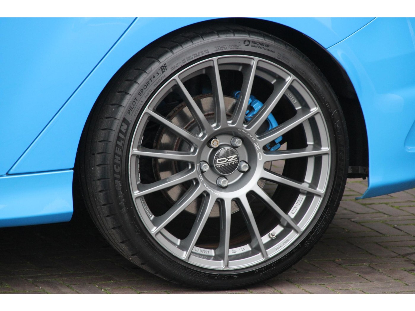 Ford Focus 2.3 RS | OZ Racing | Remus | 350pk | — foto 6 van 46