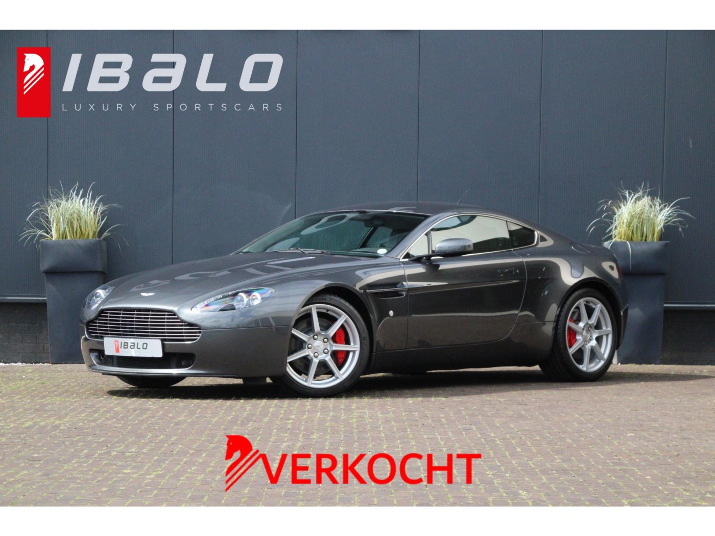 Aston Martin V8 Vantage | Handbak 6 | Youngtimer | BTW-auto | — foto 1 van 45
