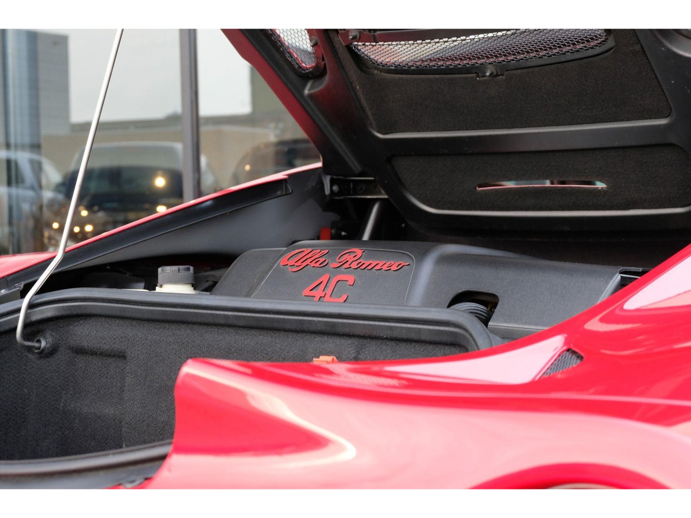 Alfa Romeo 4C Spider 1750TBI TCT - 240pk - Rosso Competizione - — foto 22 van 40