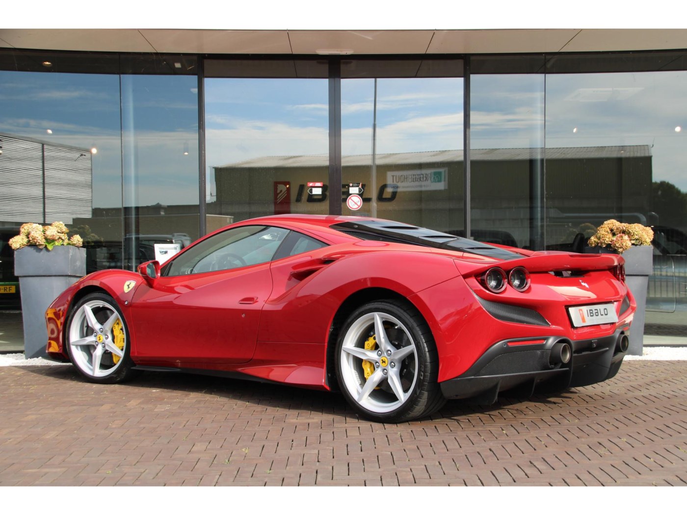 Ferrari F8 Tributo 3.9 V8 - Novitec exhaust - — foto 6 van 42