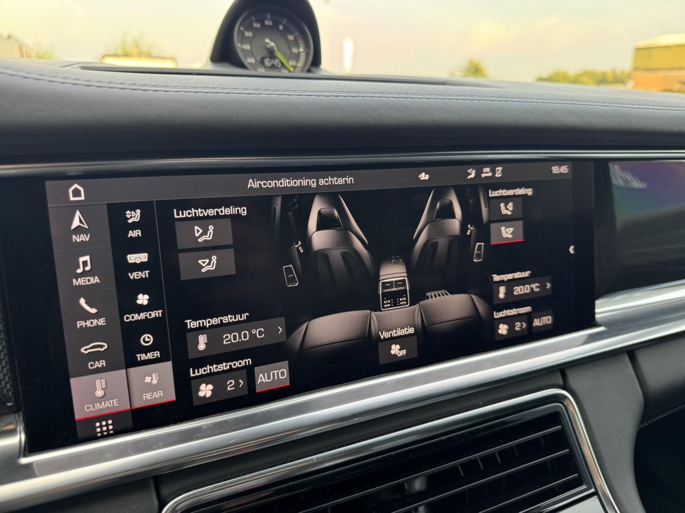 Porsche Panamera ST 4S E-Hybrid | PDCC | Achteras sturing | 560pk | — foto 36 van 59