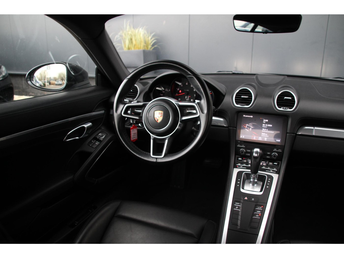Porsche 718 Cayman 2.0 Porsche 718 Cayman | 300pk | Sportuitlaat | 1e eigenaar | — foto 3 van 31