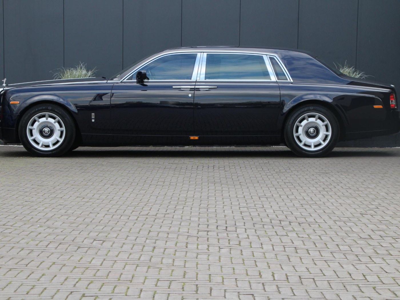 Rolls-Royce Phantom VII 6.75 EWB | Power Close Doors | — foto 58 van 102