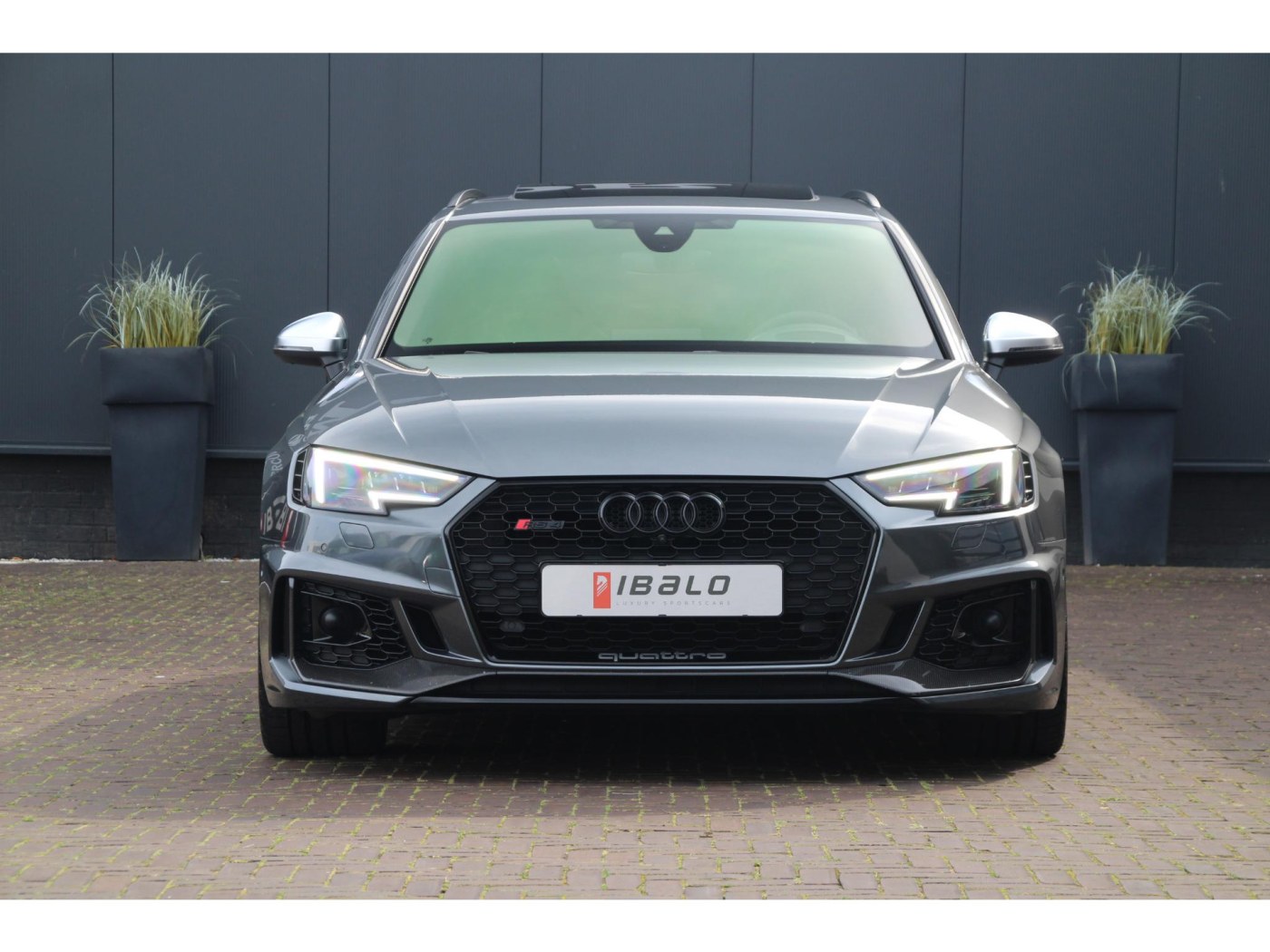Audi RS4 Avant 2.9 TFSI quattro | Keramisch | HUD | B&O | Carbon | — foto 12 van 67