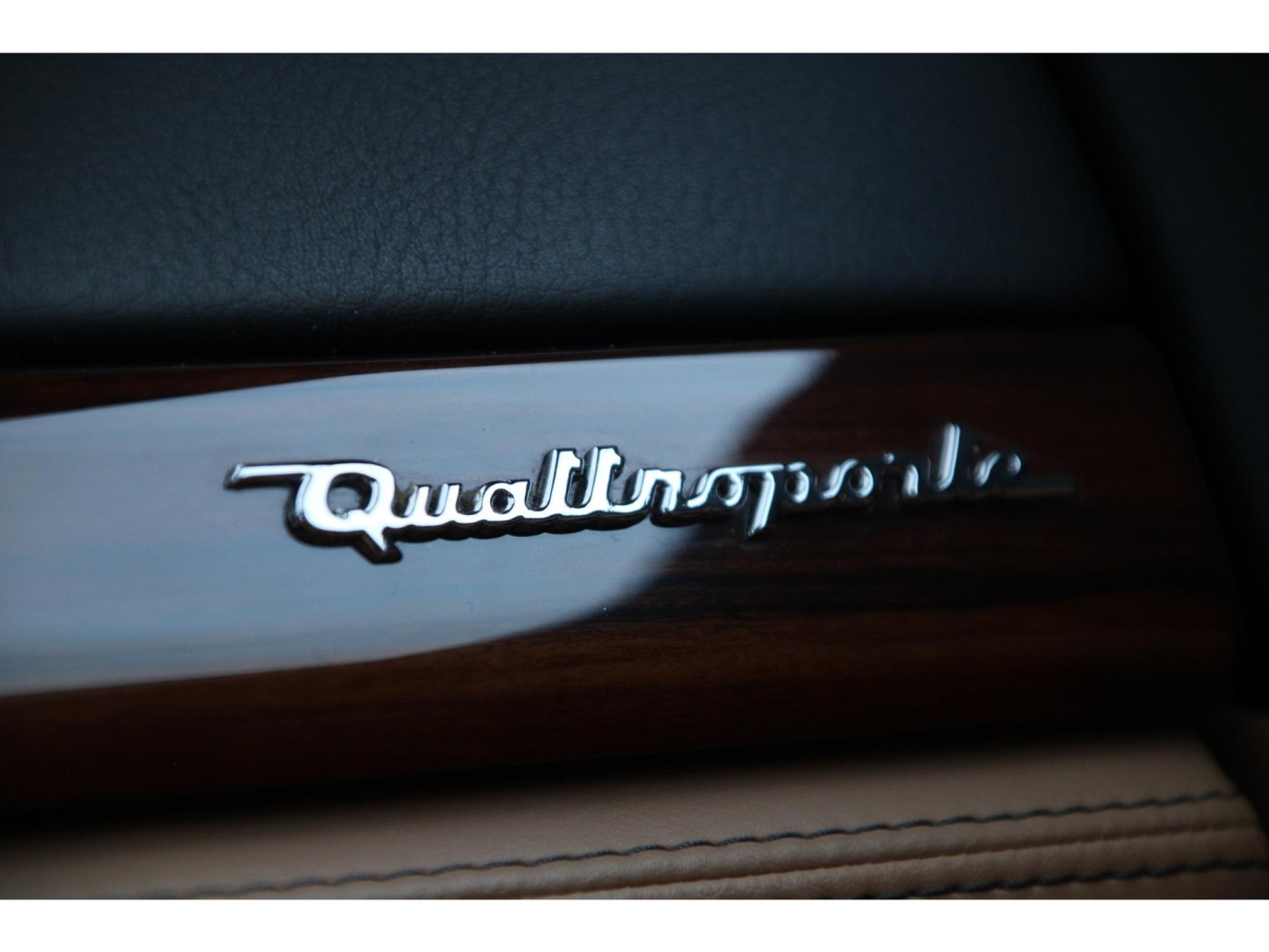 Maserati Quattroporte 4.2 Duo Select | Nieuwstaat | Historie | 400pk V8 | — foto 37 van 41