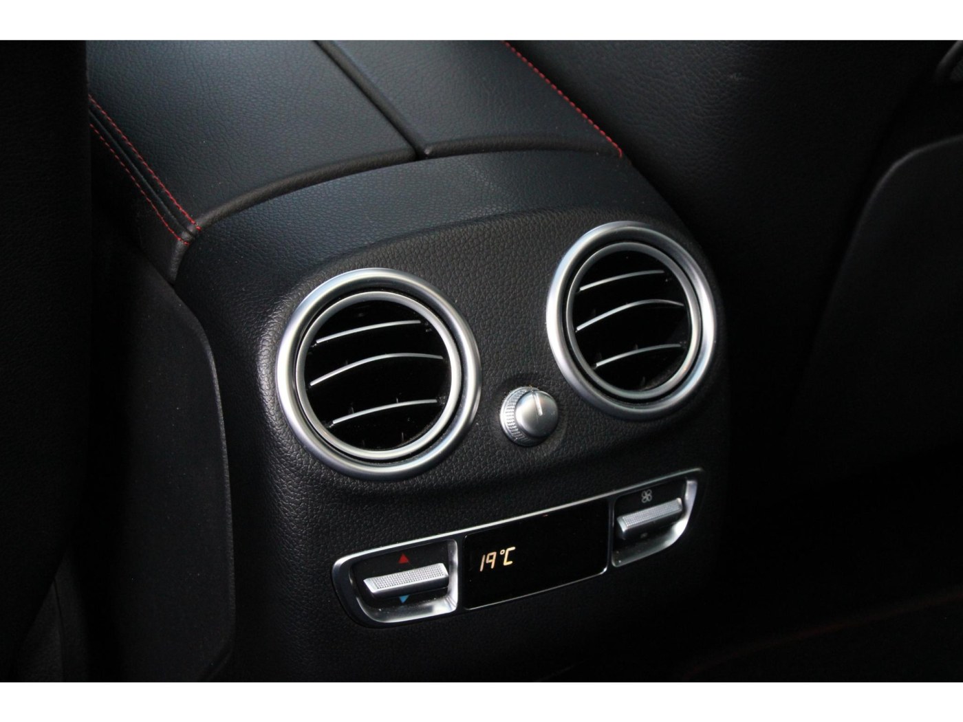 Mercedes-Benz GLC-klasse AMG 43 4MATIC | Burmester | Schuifdak | — foto 28 van 56