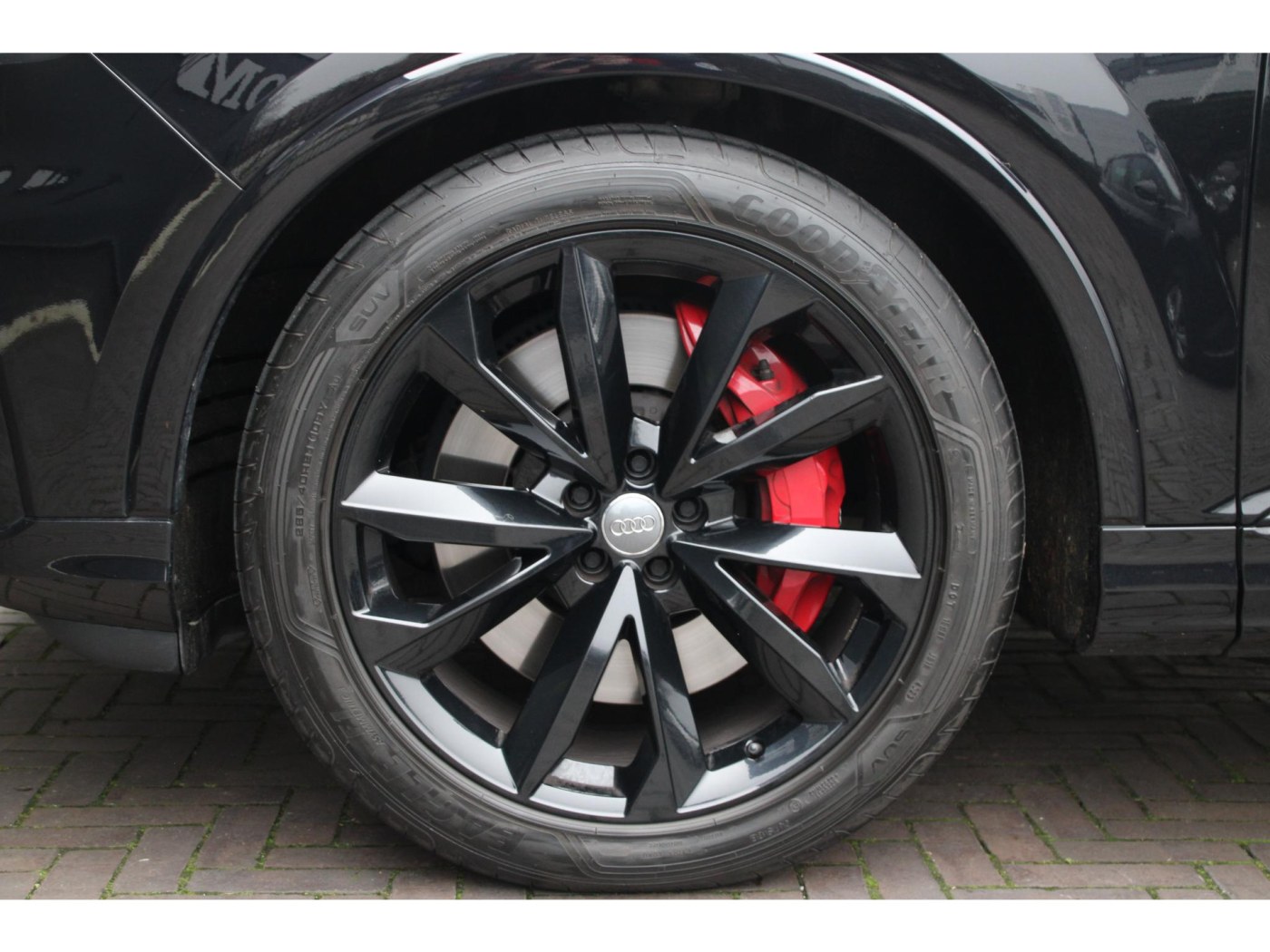 Audi Q7 60 TFSIe Competition | 456pk | S-Stoelen | Trekhaak | BOSE | — foto 26 van 45