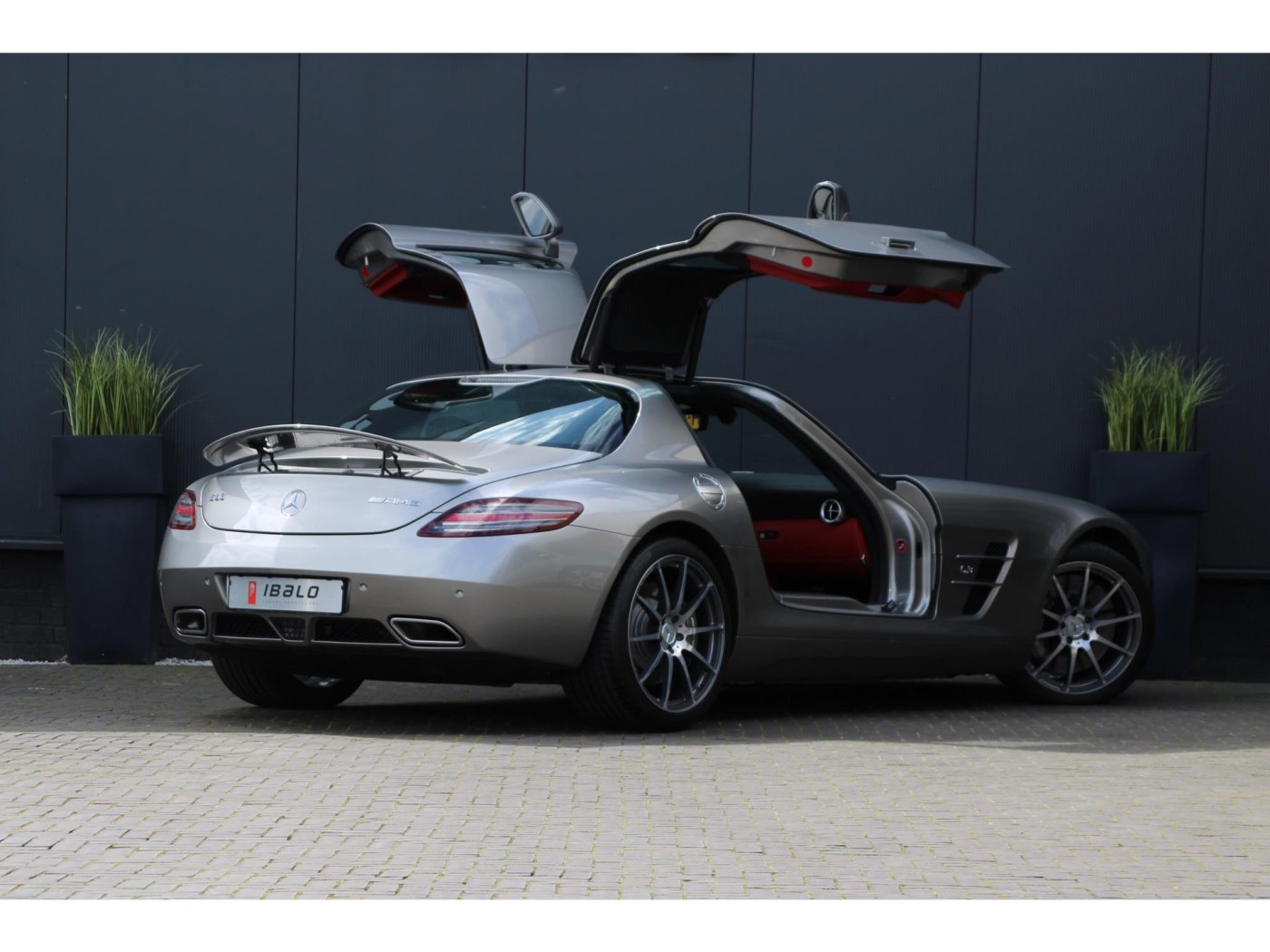 Mercedes-Benz SLS AMG Coupé | 571pk | Only 7.868km | AMG Seats | Alu Beam | — foto 7 van 56
