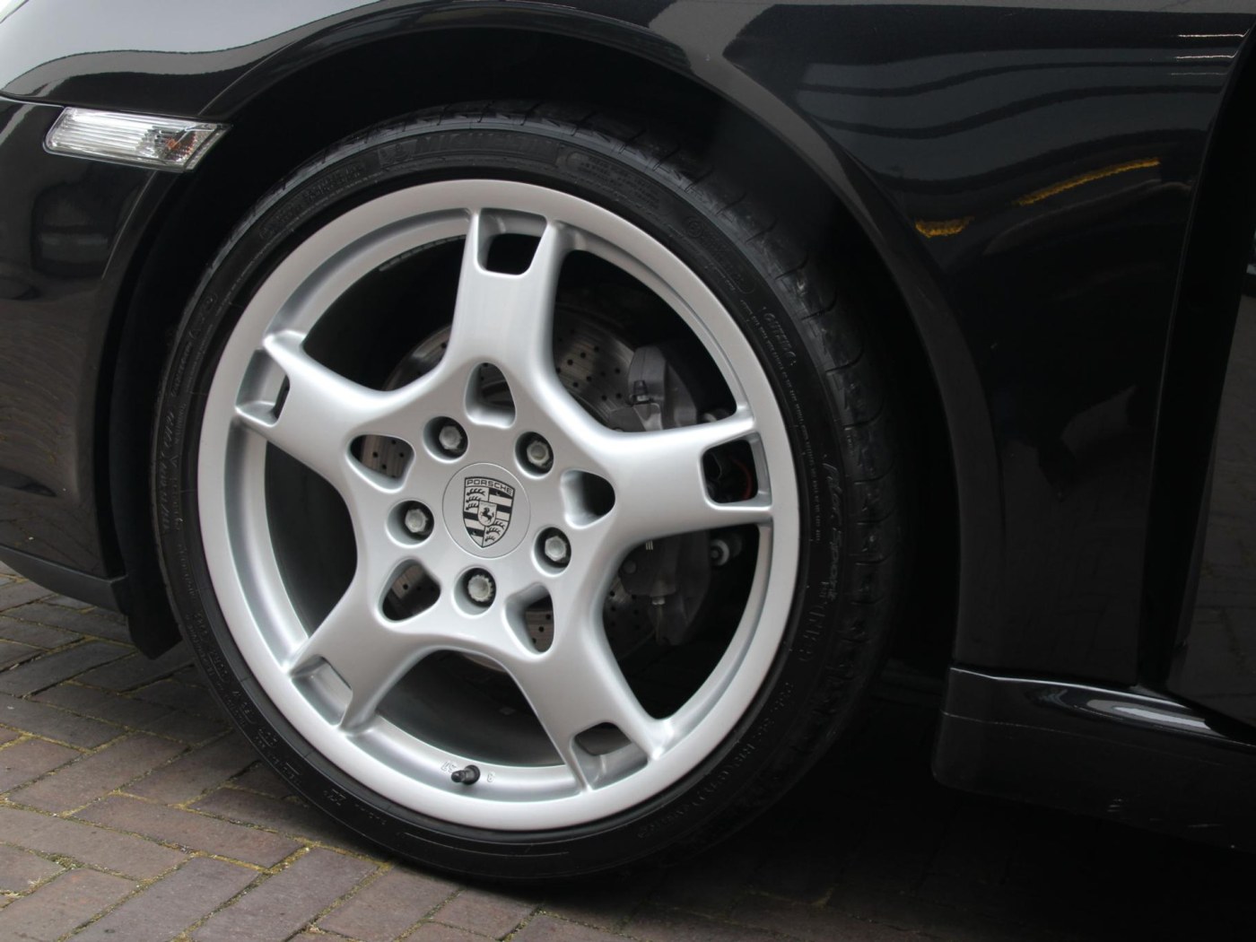 Porsche 911 3.6 Carrera | BTW | 19 inch | Historie | — foto 14 van 19