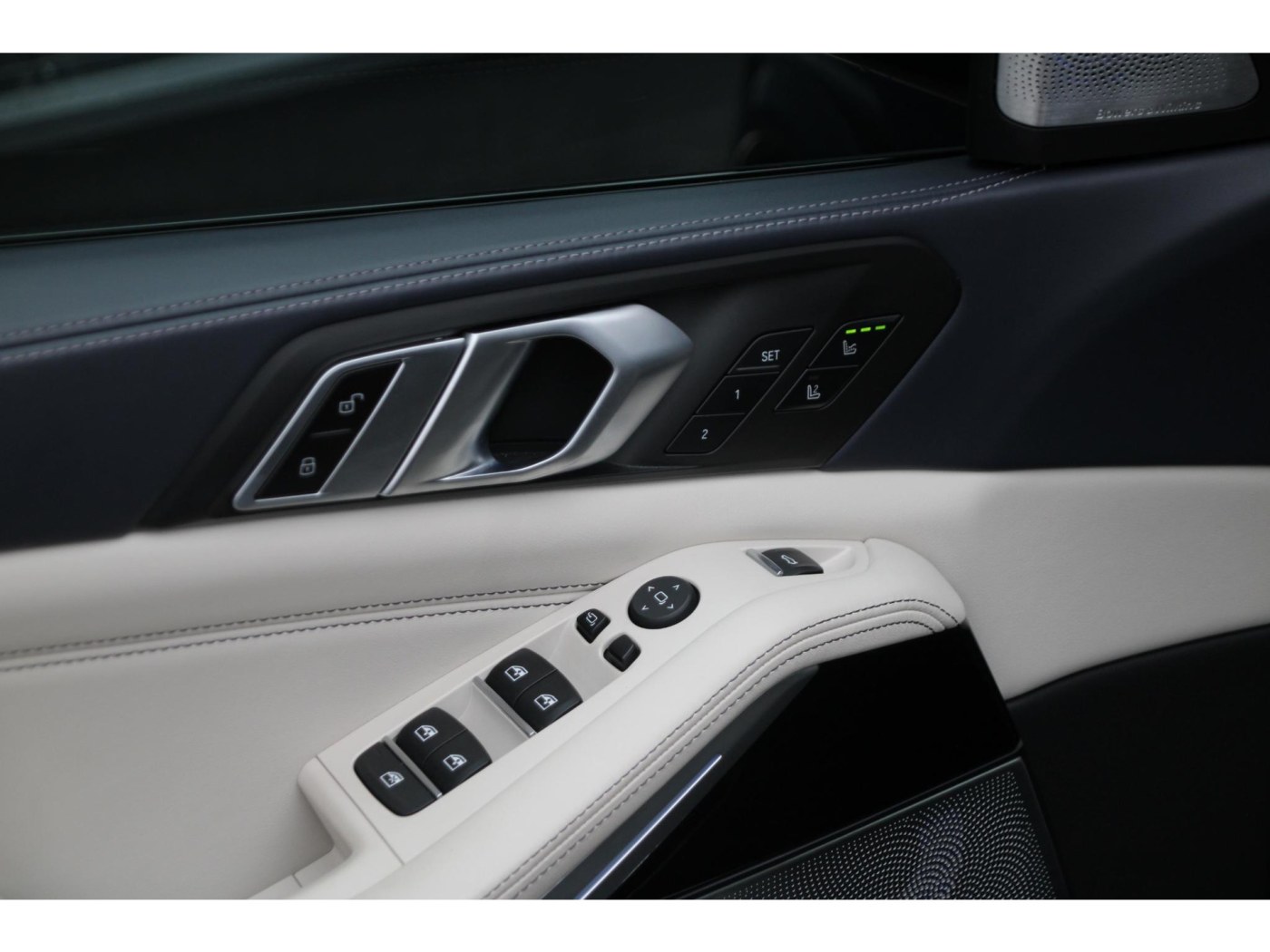 BMW X5 xDrive45e M-Sport | 395pk Hybride | INDIVIDUAL | BTW-auto | — foto 33 van 45