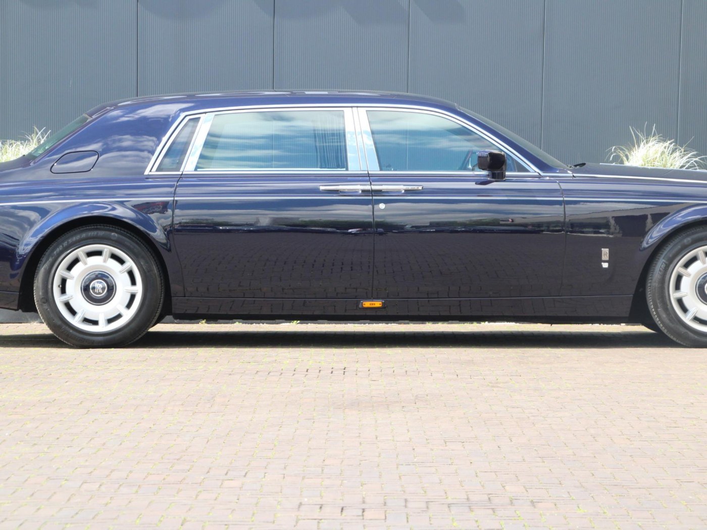 Rolls-Royce Phantom VII 6.75 EWB | Power Close Doors | — foto 63 van 102