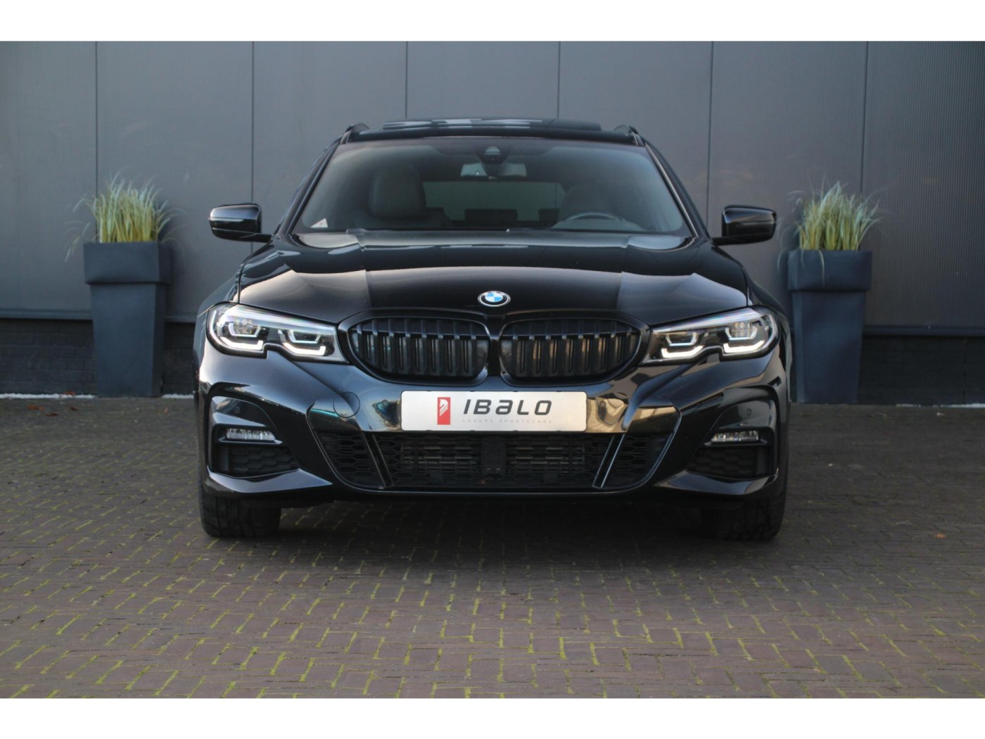 BMW 3-serie Touring 320i M-Sport | Panoramadak | HIFI | BTW-auto | — foto 10 van 39