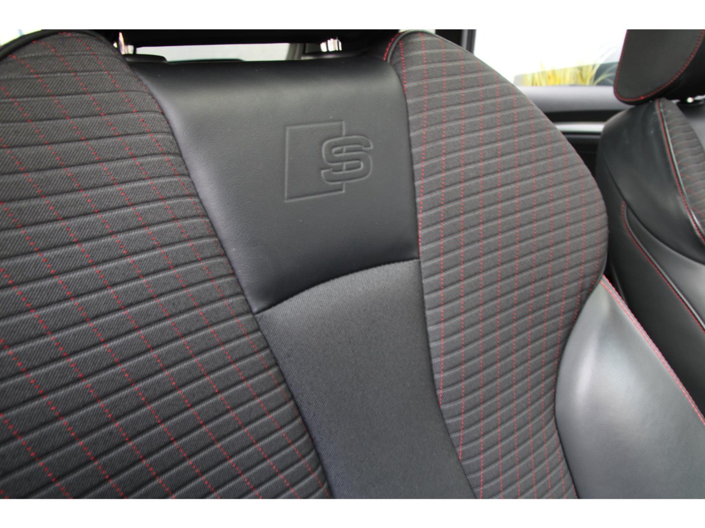 Audi S3 Sportback Quattro Pro Line Plus | B&O | Pano | Origineel | — foto 19 van 35