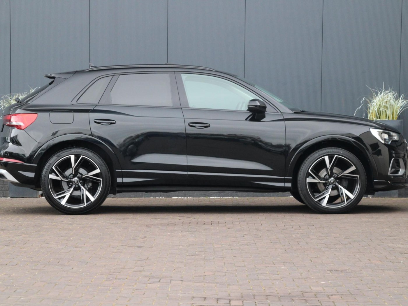 Audi Q3 35 TFSI Advanced Pro Line Plus | Pano | Leer | Carplay | — foto 27 van 41
