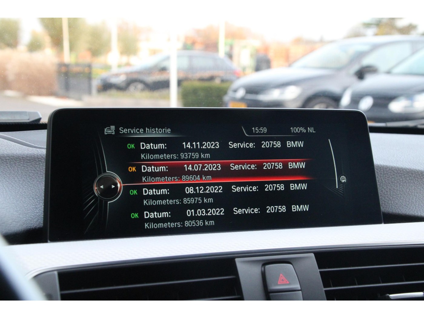BMW 3-serie Touring 340i xDrive M-Sport | Trekhaak | El. stoelen | — foto 14 van 35