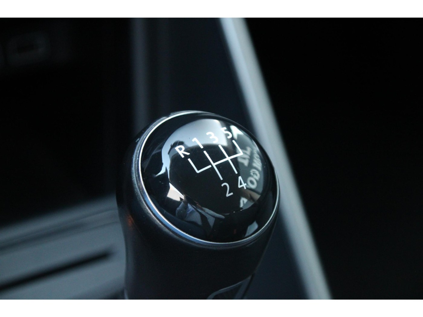 Volkswagen Polo 1.0 TSI Comfortline | Adaptive Cruise | Apple Carplay | Deep Black | — foto 8 van 27