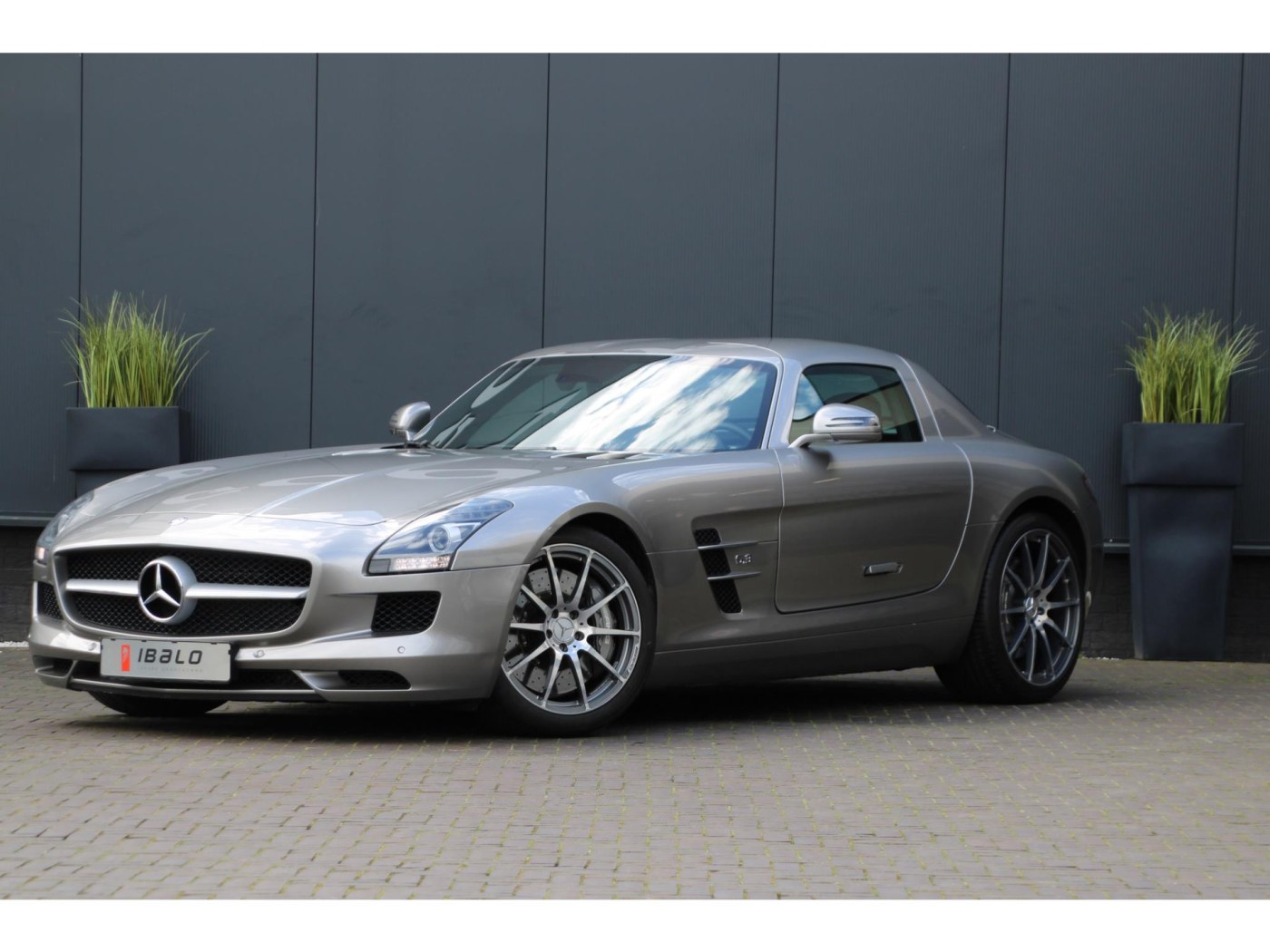 Mercedes-Benz SLS AMG Coupé | 571pk | Only 7.868km | AMG Seats | Alu Beam | — foto 6 van 56