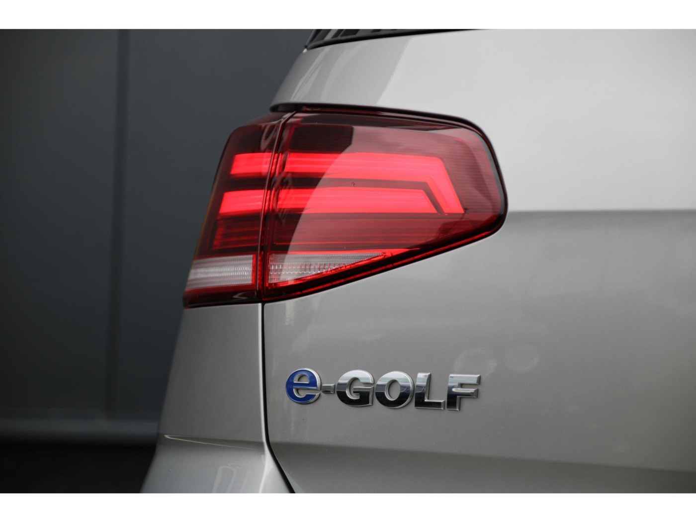 Volkswagen e-Golf E-DITION | BTW-auto | 8% bijtelling | Winterpakket | — foto 13 van 37