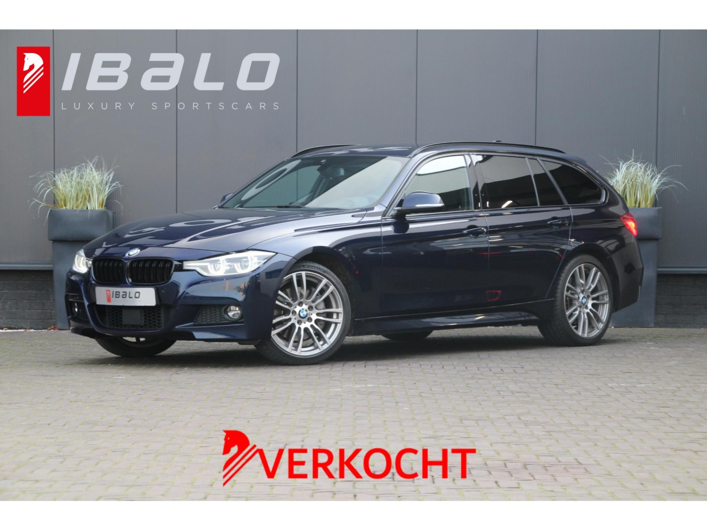 BMW 3-serie Touring 340i xDrive M-Sport | Trekhaak | El. stoelen | — foto 1 van 35