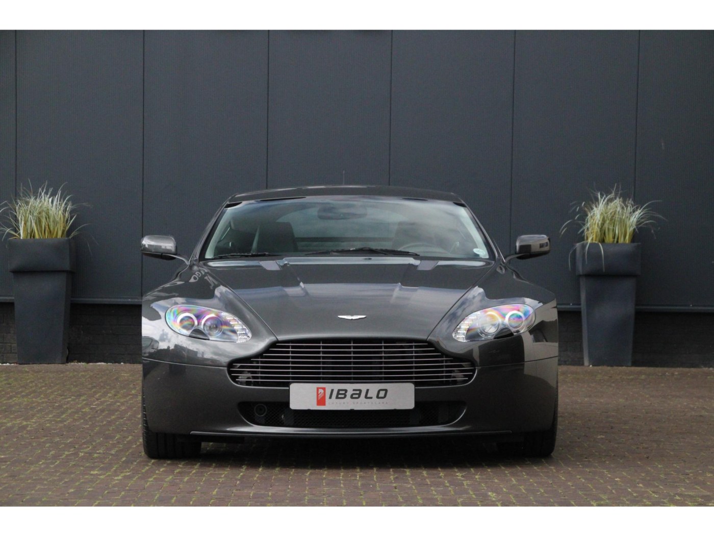 Aston Martin V8 Vantage | Handbak 6 | Youngtimer | BTW-auto | — foto 20 van 45