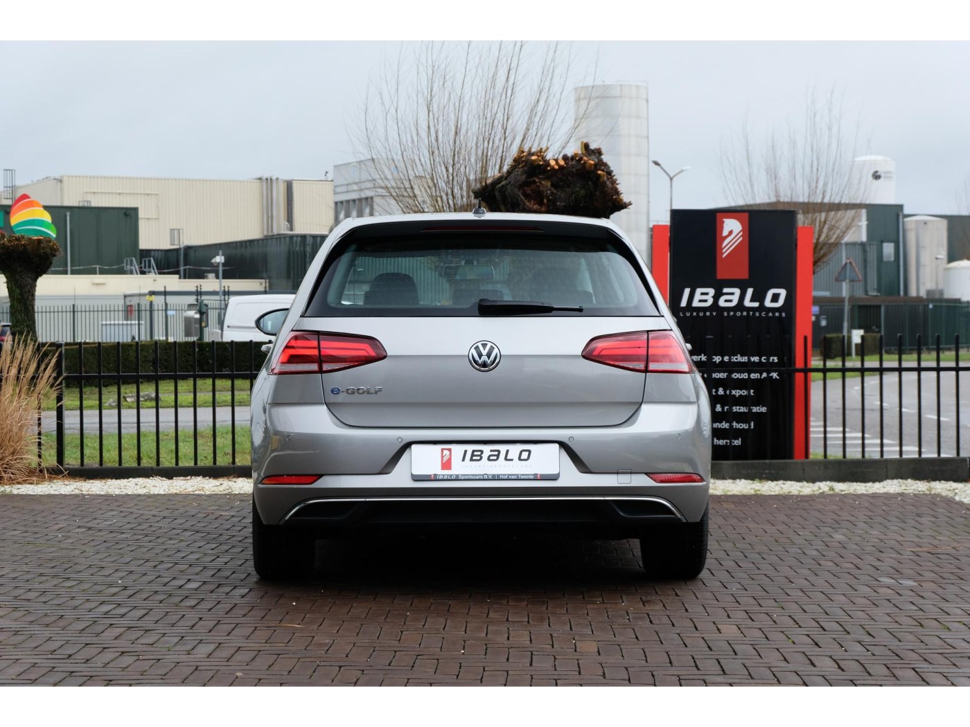 Volkswagen e-Golf E-DITION | BTW-auto | 8% bijtelling | Winterpakket | — foto 35 van 37