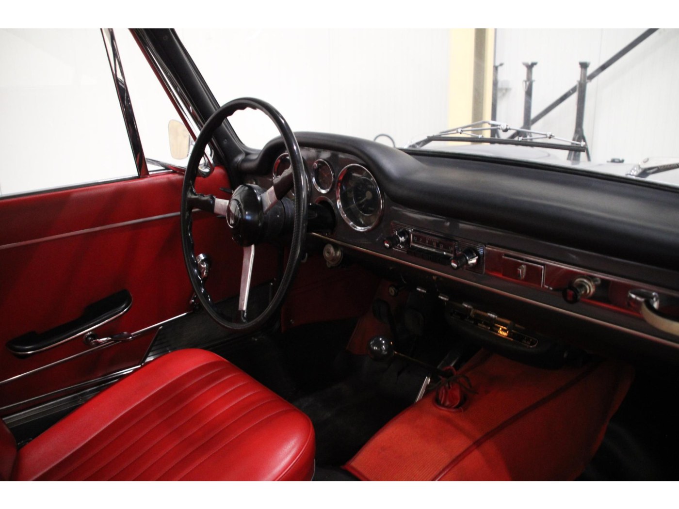 Fiat 1500 Pininfarina Coupé — foto 37 van 40