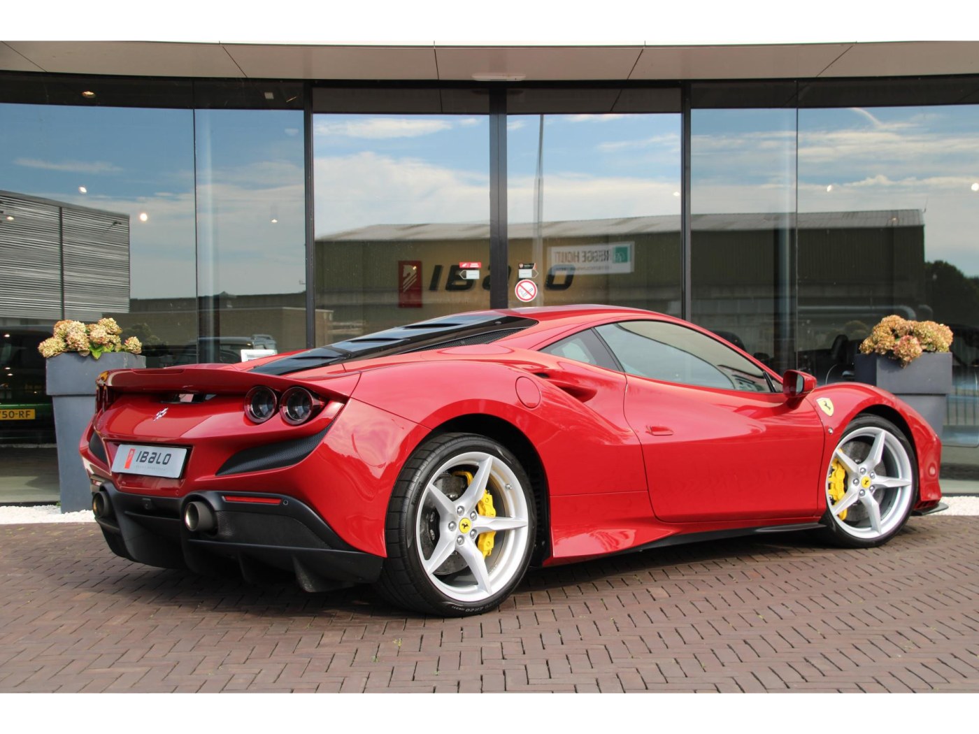 Ferrari F8 Tributo 3.9 V8 - Novitec exhaust - — foto 11 van 42