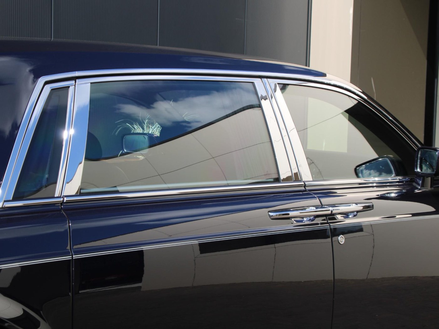 Rolls-Royce Phantom VII 6.75 EWB | Power Close Doors | — foto 64 van 102