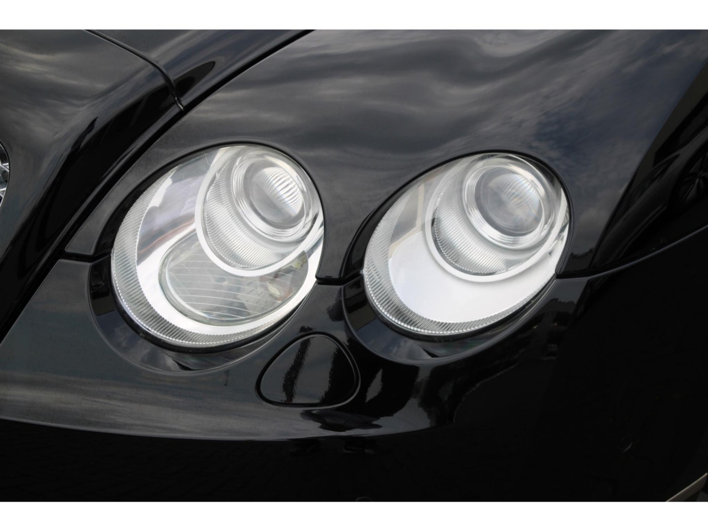 Bentley Continental Flying Spur W12 560pk | Youngtimer | BTW auto | Nieuwstaat | — foto 38 van 44