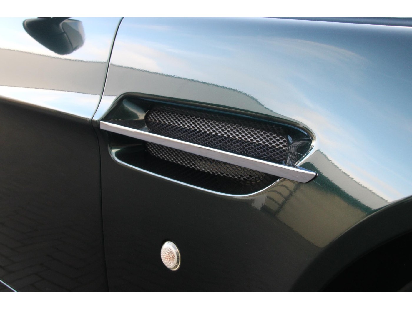 Aston Martin V8 Vantage | Handbak 6 | Green Black | BTW-auto | — foto 34 van 42