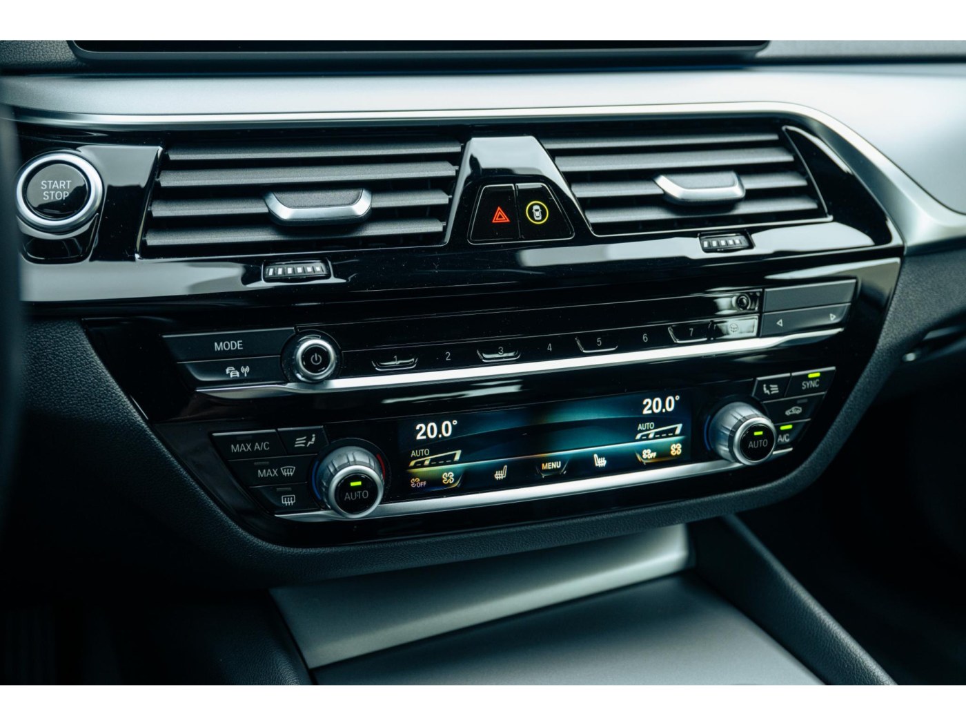 BMW 5-serie Touring 530e High Executive — foto 44 van 54