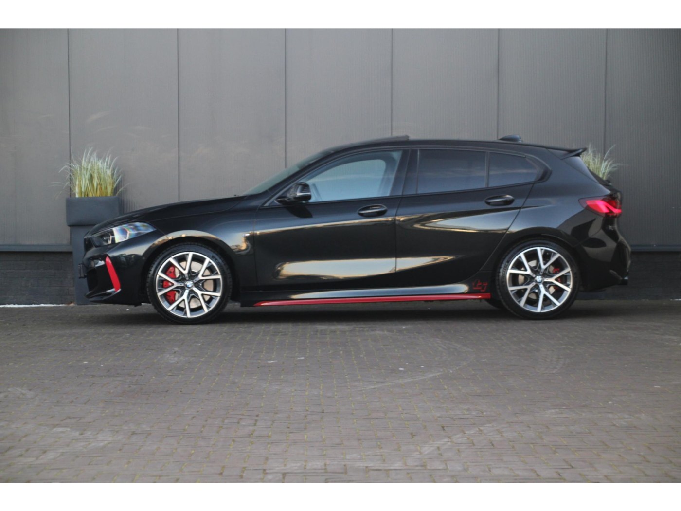 BMW 1-serie 128ti Executive Edition — foto 17 van 39