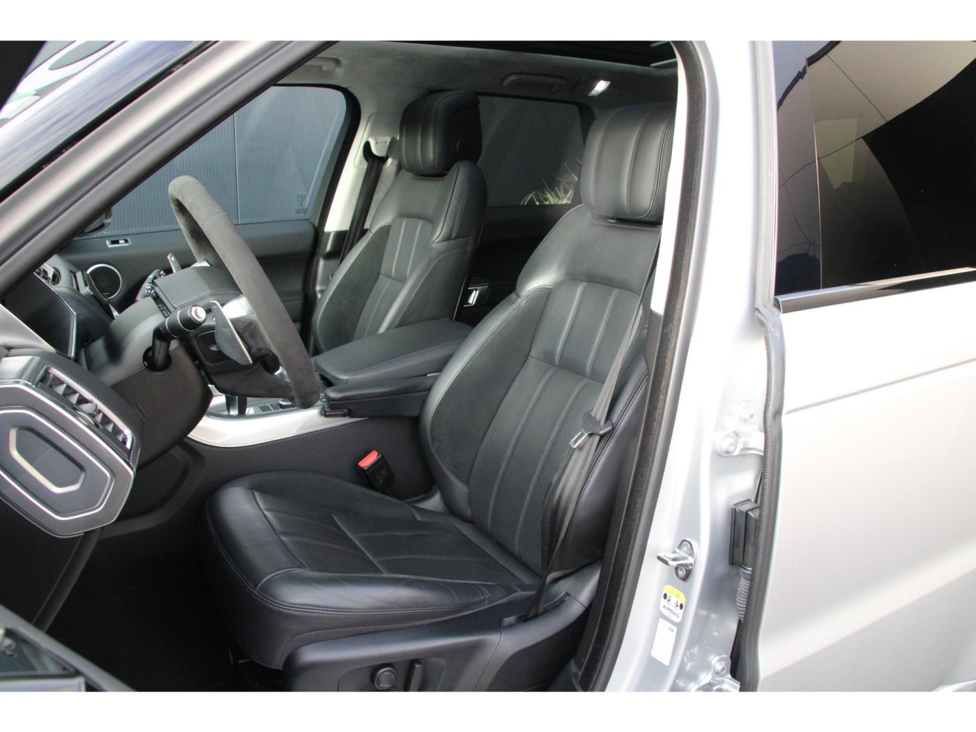 Land Rover Range Rover Sport 3.0 P400 HST | Carbon | Trekhaak | — foto 4 van 72