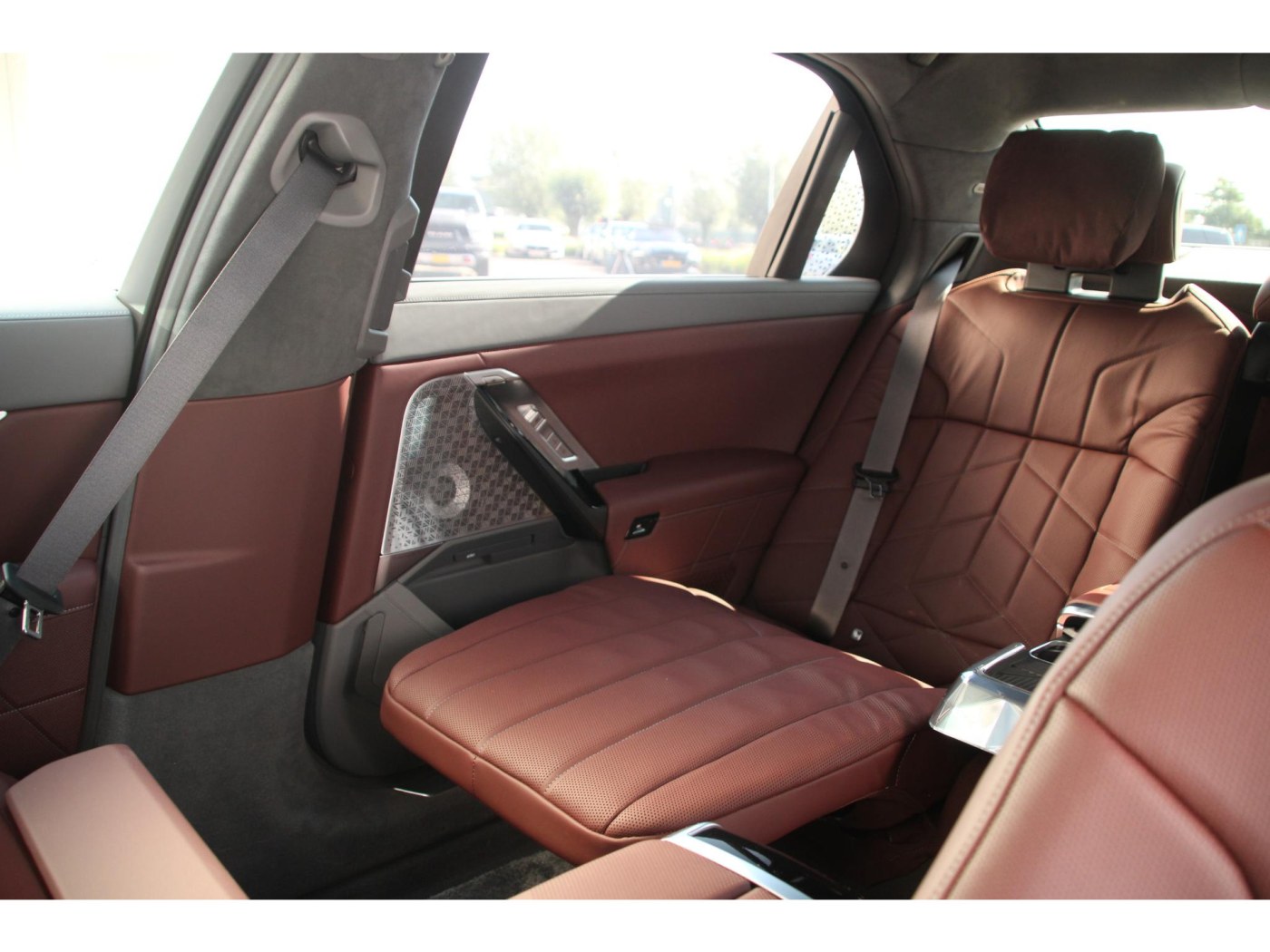 BMW 7-serie M760e xDrive | M-Sport Pro | Executive Lounge | — foto 6 van 43