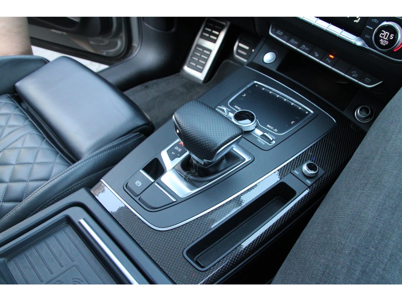 Audi Q5 2.0 TFSI quattro S Line Edition | Audi Exclusive | Trekhaak | — foto 19 van 33